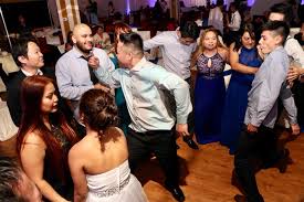 wedding dj dance party